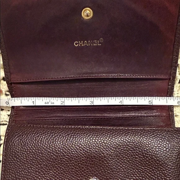 CHANEL Quilted Caviar Leather Wallet in Plum - Picture 13 of 14